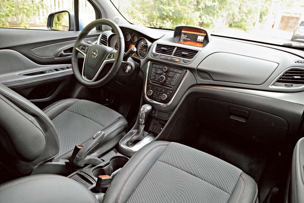 Opel Mokka Cosmo Interior