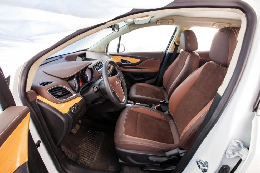Opel Mokka i салон