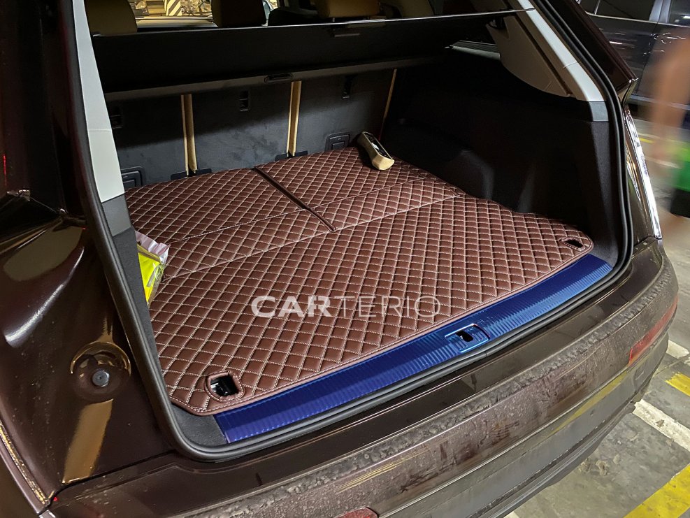 Коврик в багажник Audi q7 4m