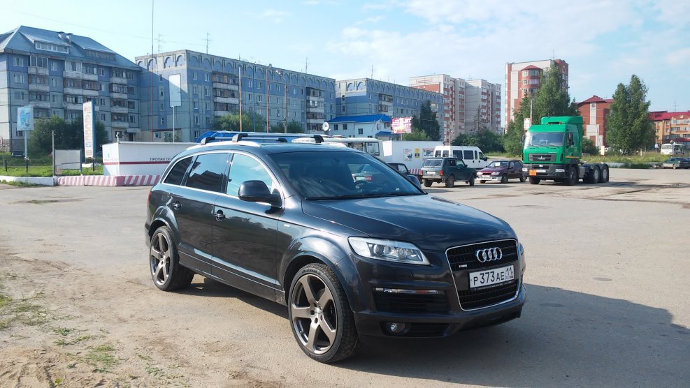 Багажник на рейлинги Audi q7