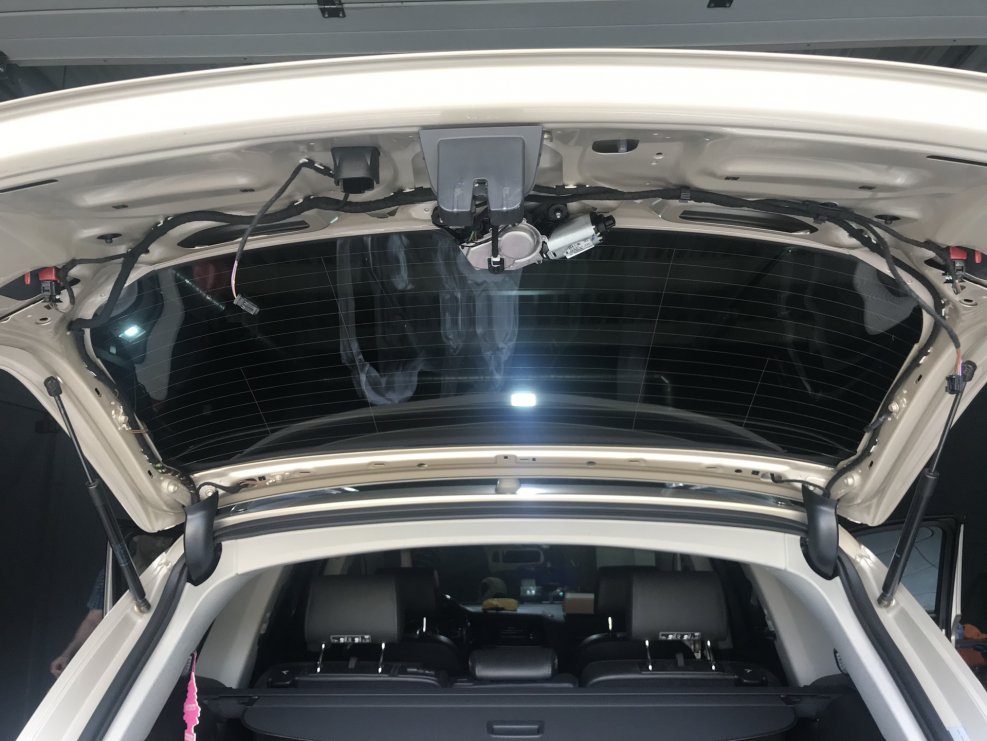 Изоляция багажника Audi q7