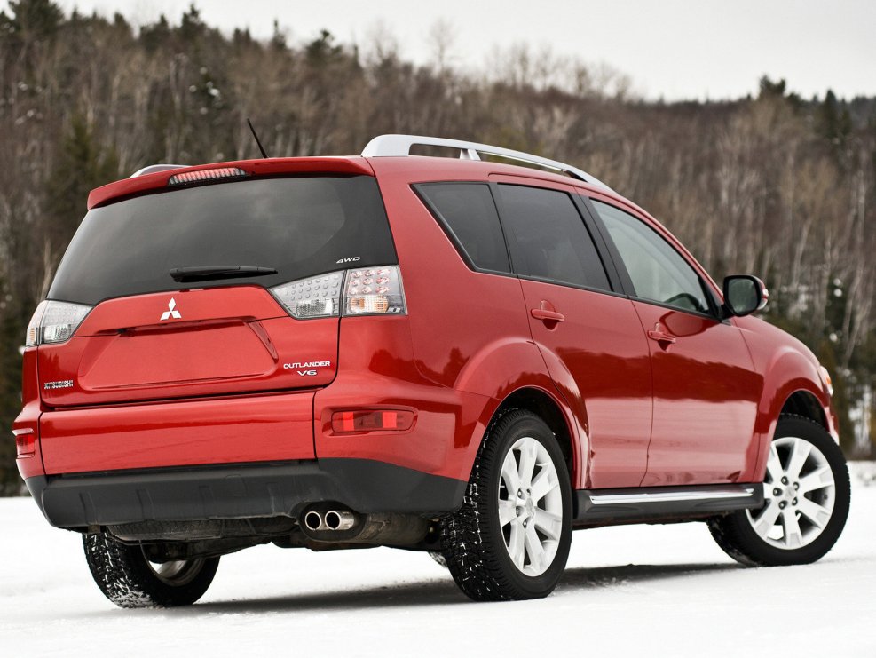 Mitsubishi Outlander XL 2010