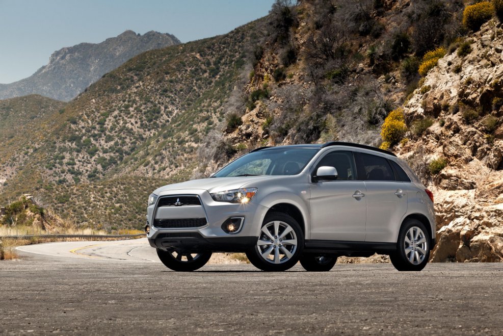 Mitsubishi Outlander Sport 2013