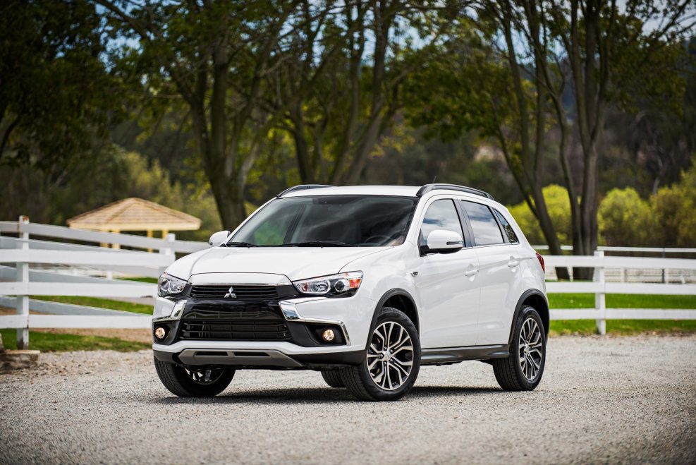 Mitsubishi Outlander Sport 2016
