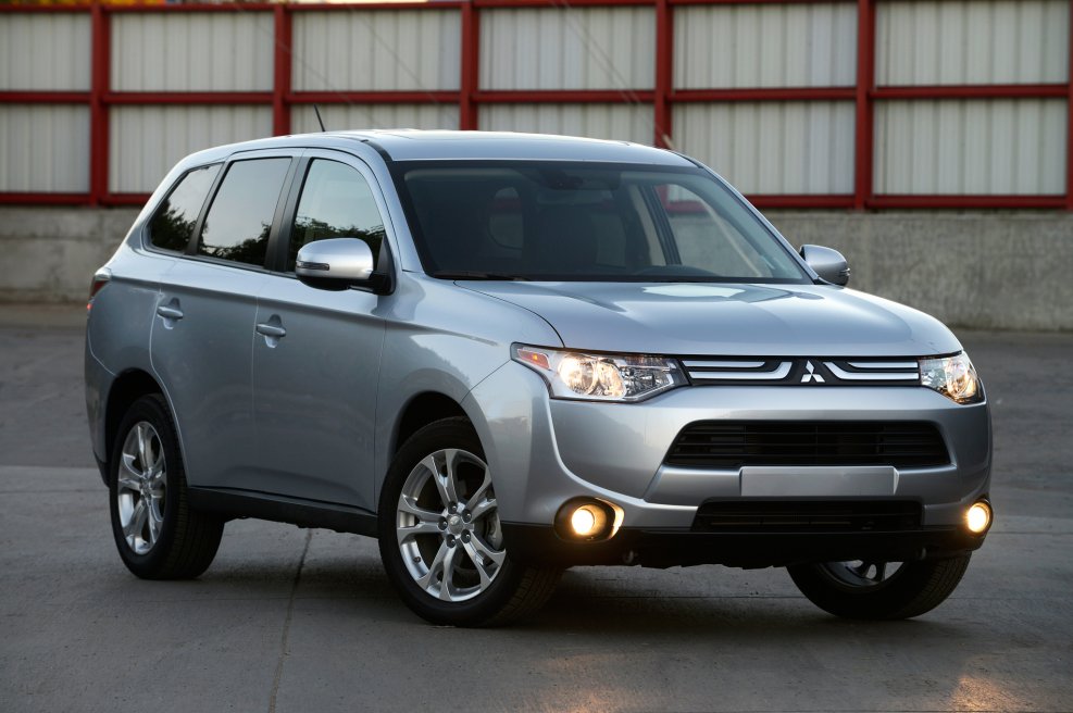 Mitsubishi Outlander 2014