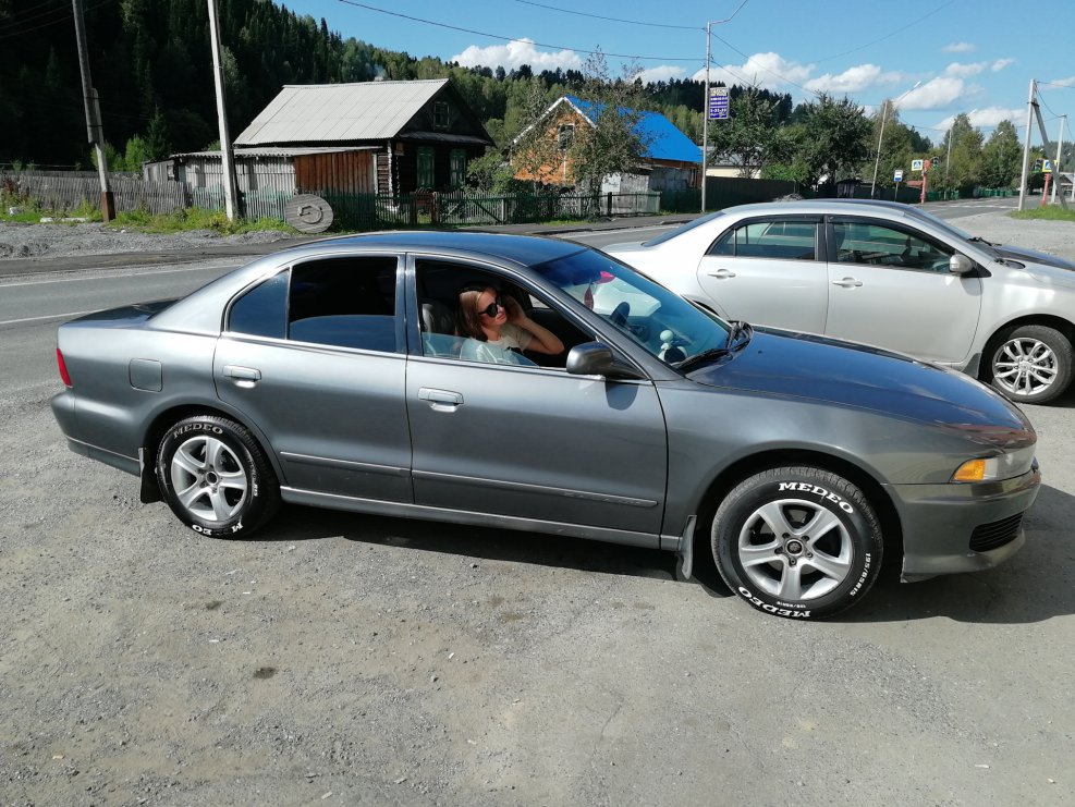 Митсубиси Галант 2002