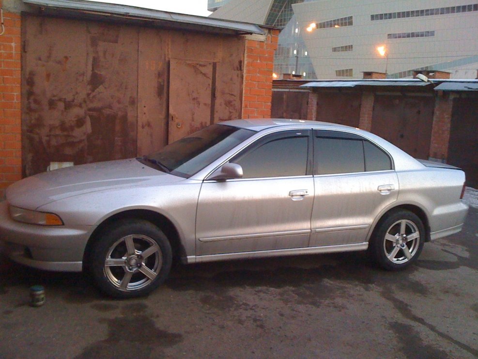 Mitsubishi Galant 8 2.4