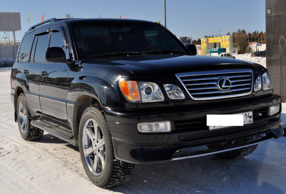 Lexus LX 100
