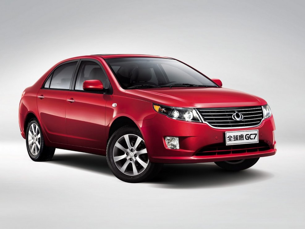 Машина Geely Emgrand седан