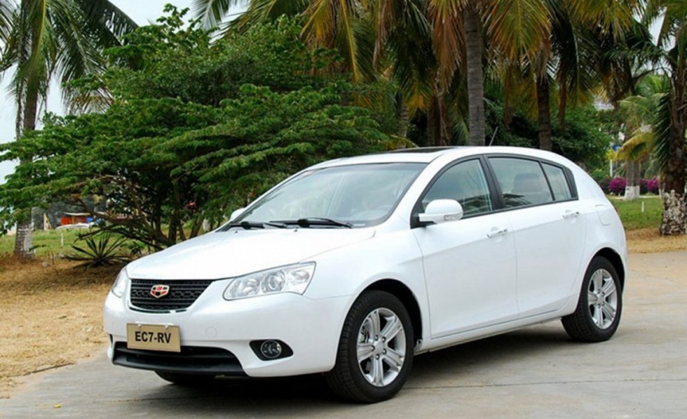 Geely Emgrand ec7 хэтчбек