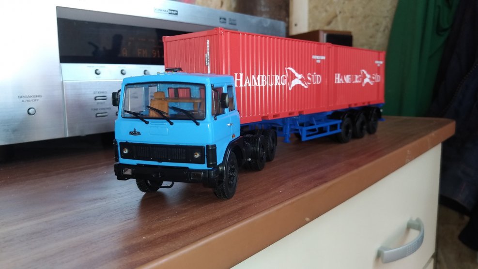 Сборная модель МАЗ-6422 ранний
