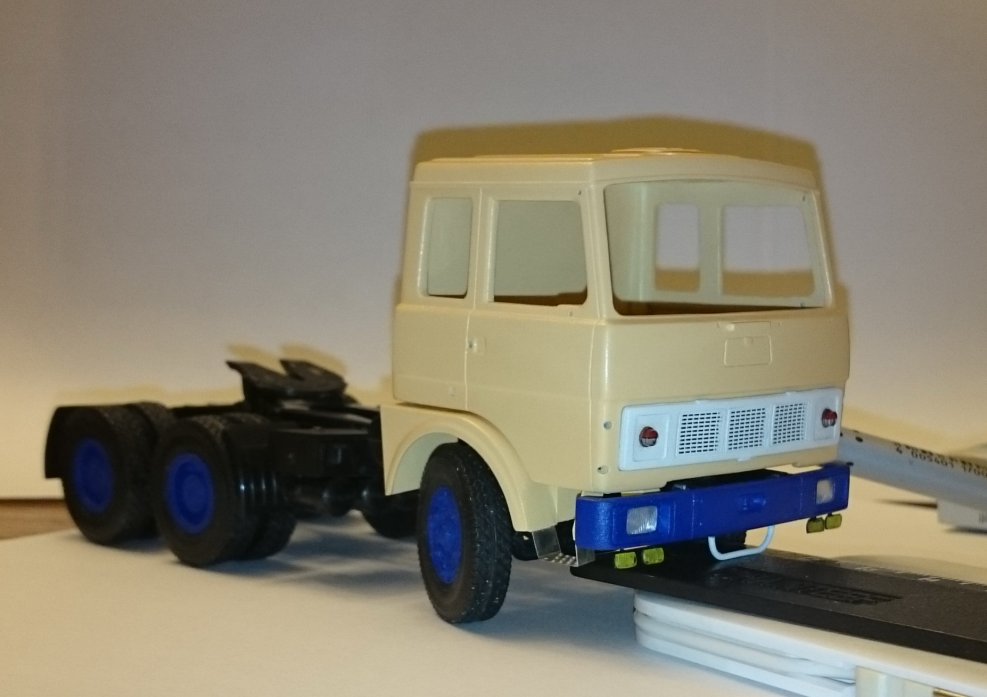 МАЗ 6422 SSM