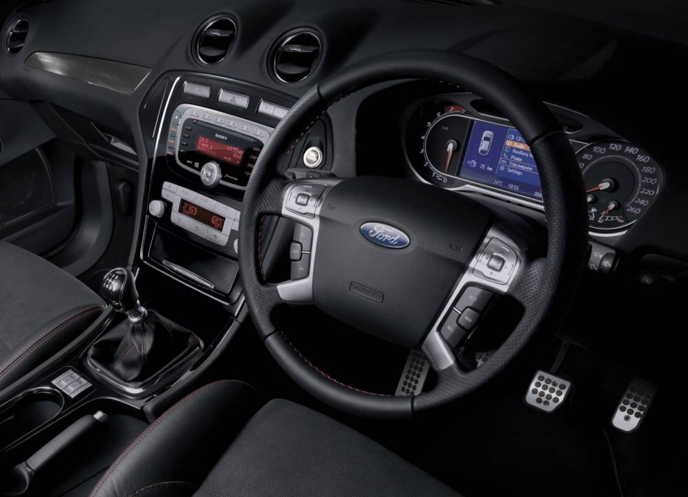 Mondeo 2010 Торпедо