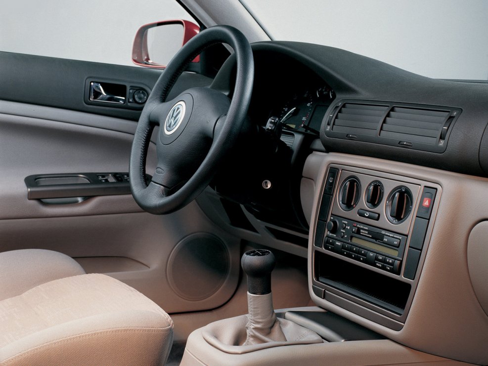 Volkswagen Passat b5 салон