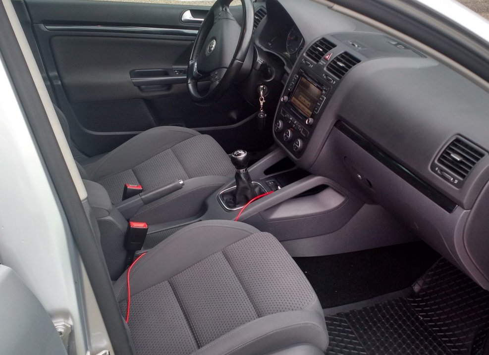 Golf mk5 салон
