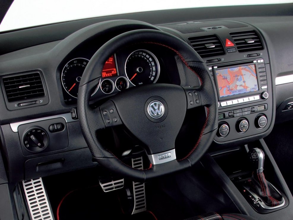 Volkswagen Golf GTI Edition 30