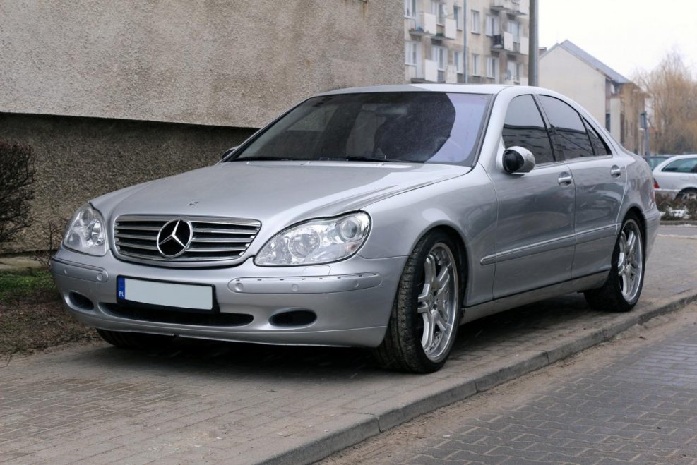 Mercedes Benz s 220