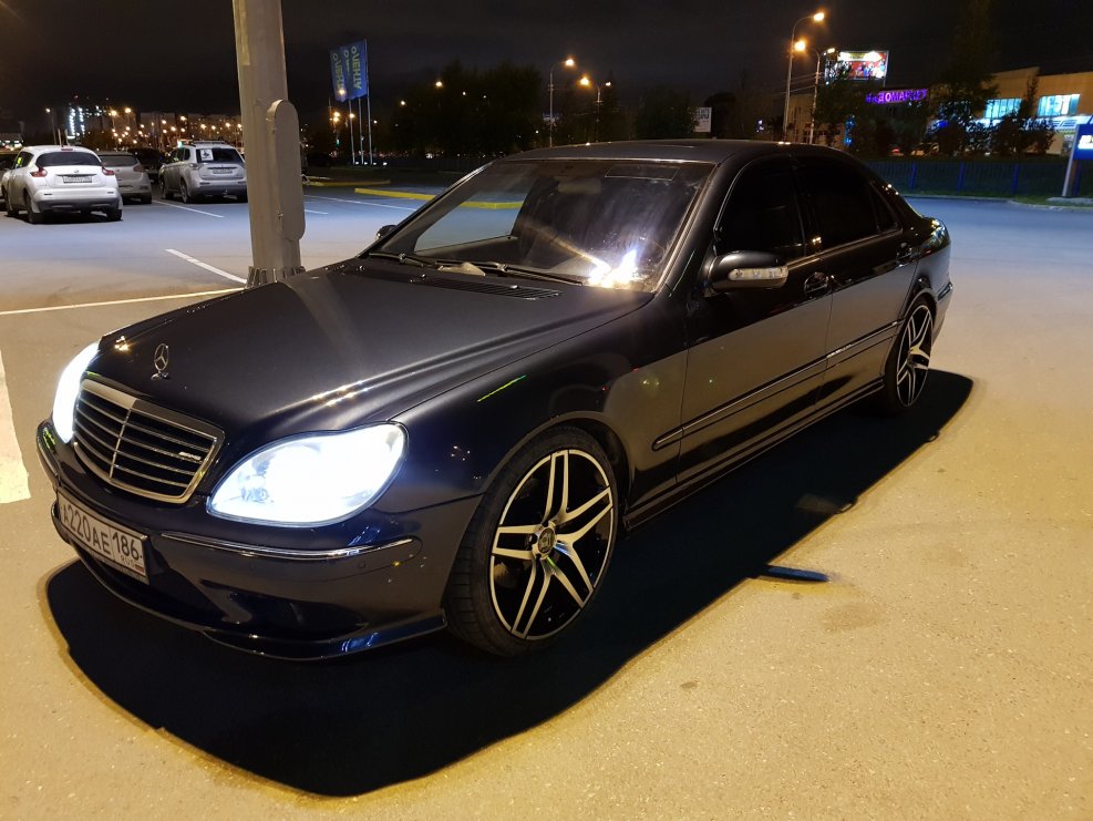 Mercedes Benz s class w220