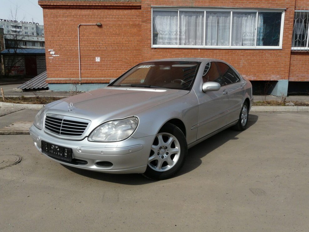 Mercedes Benz s class w220