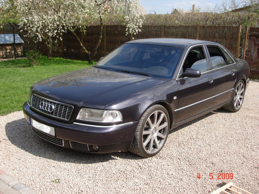 Ауди s8 д2