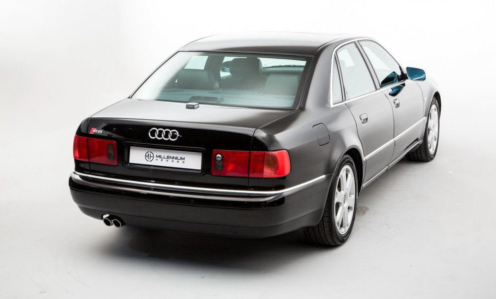 Ауди s8 2002