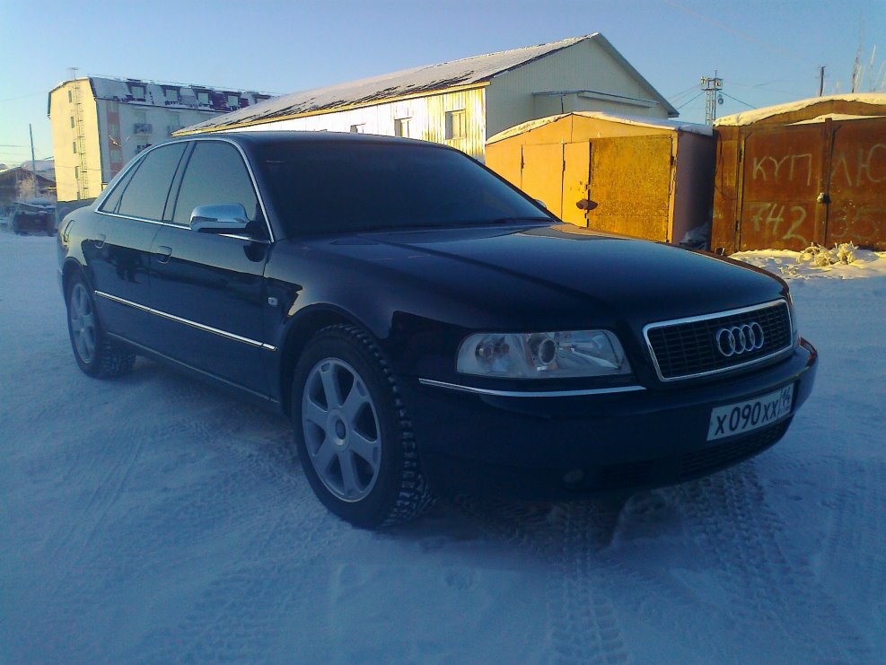 Ауди s8 1998 года 4.2 кватро