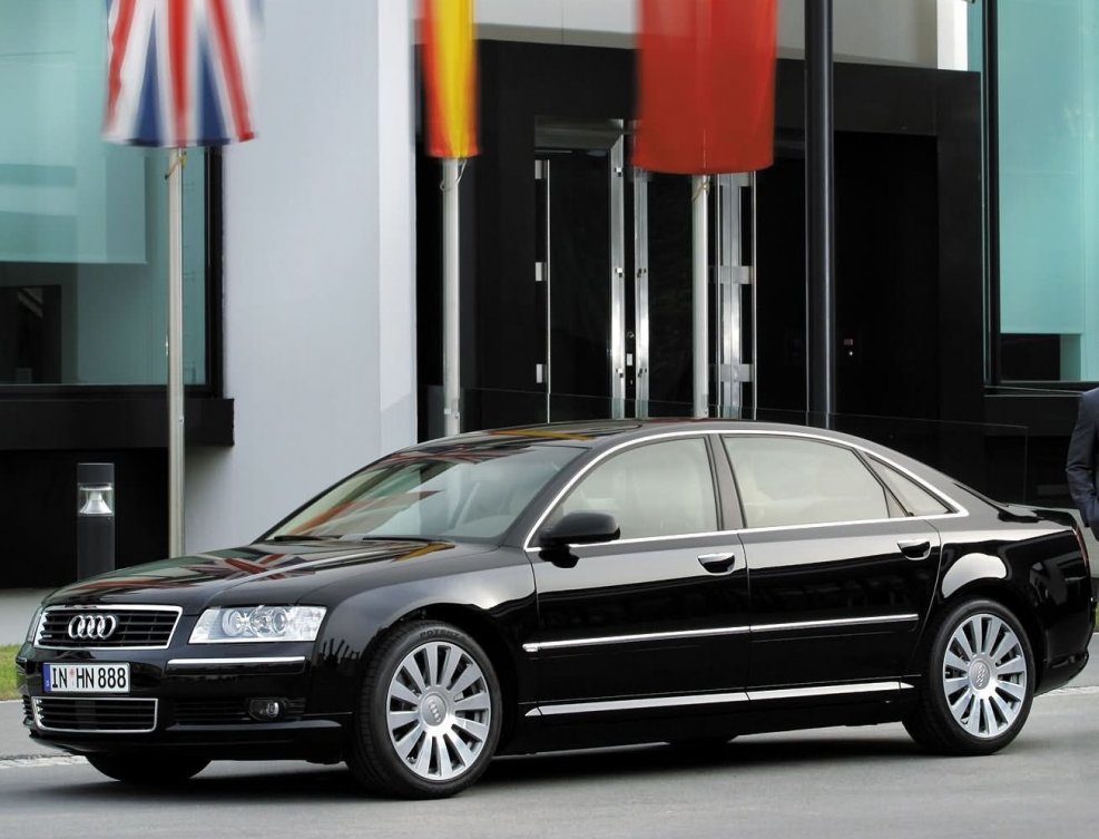 Audi a8 d3 long