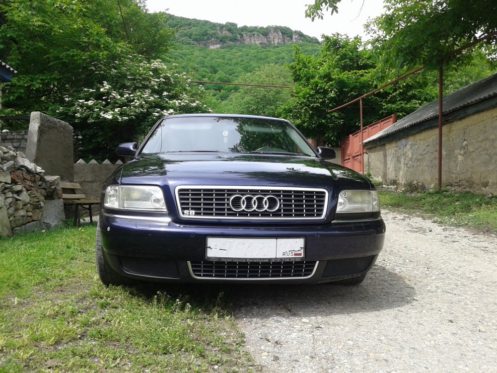 Audi a8 3.7 AKC