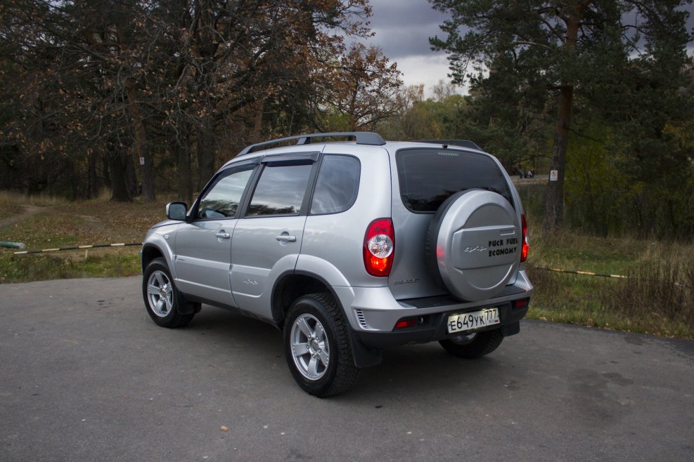 205/70r15 лифт +5 Шевроле Нива
