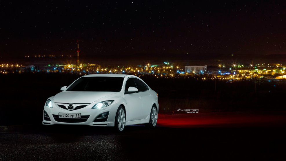 Mazda 6 GH ночью