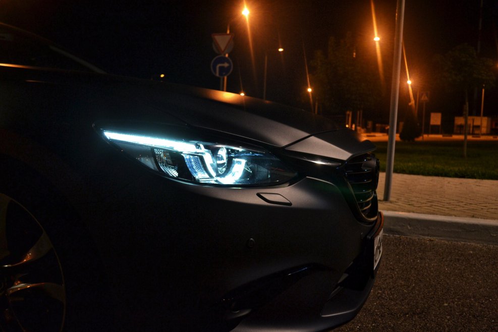 Mazda 6 фары ночью