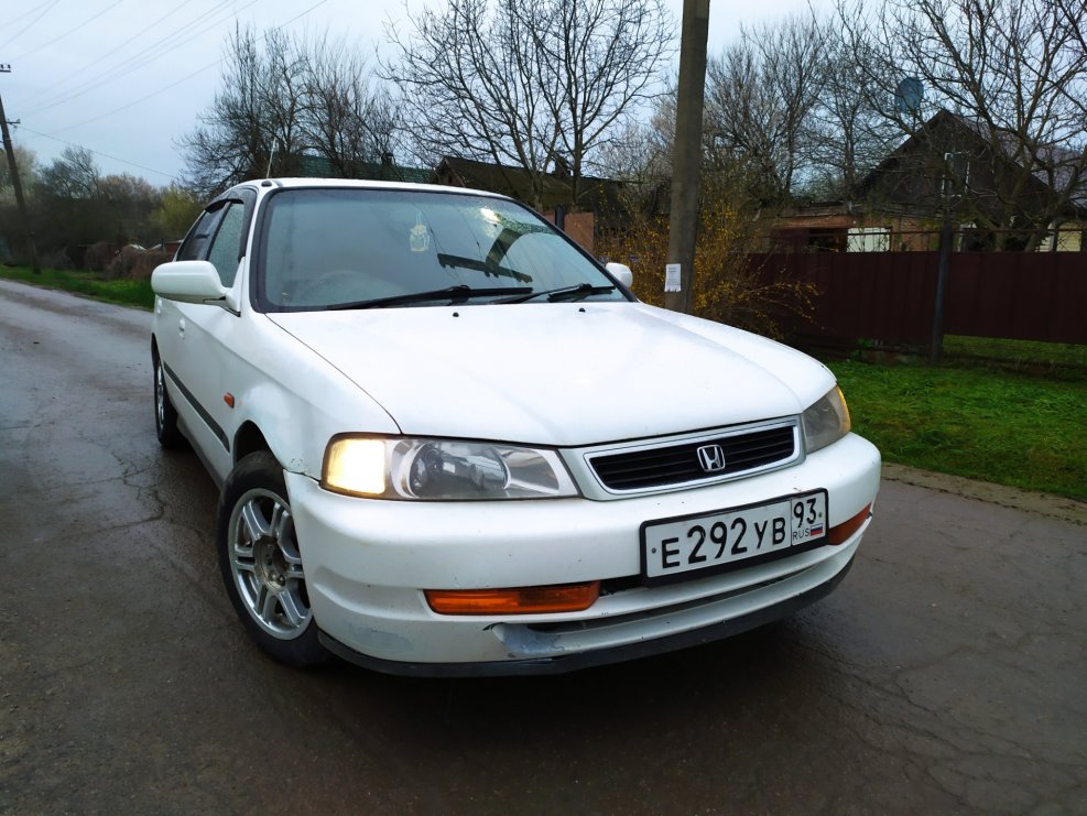 Isuzu Gemini 1999