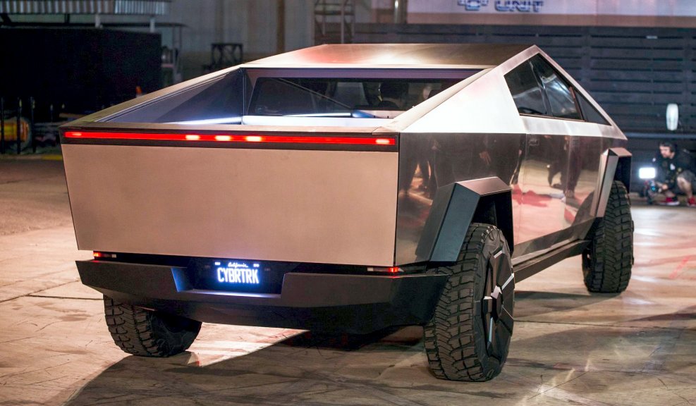 Тесла cibertruck