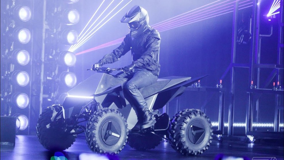 Тесла CYBERQUAD
