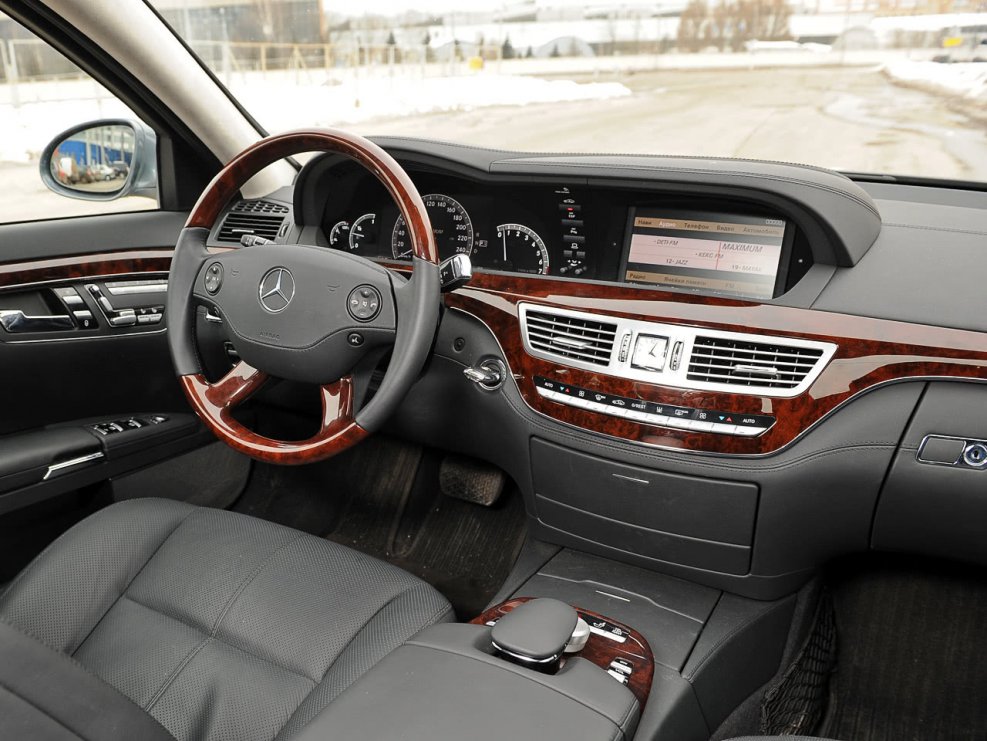 Mercedes-Benz w221 салон