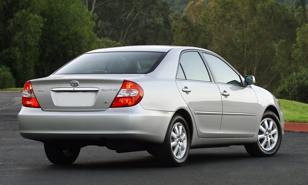 Toyota Camry v30