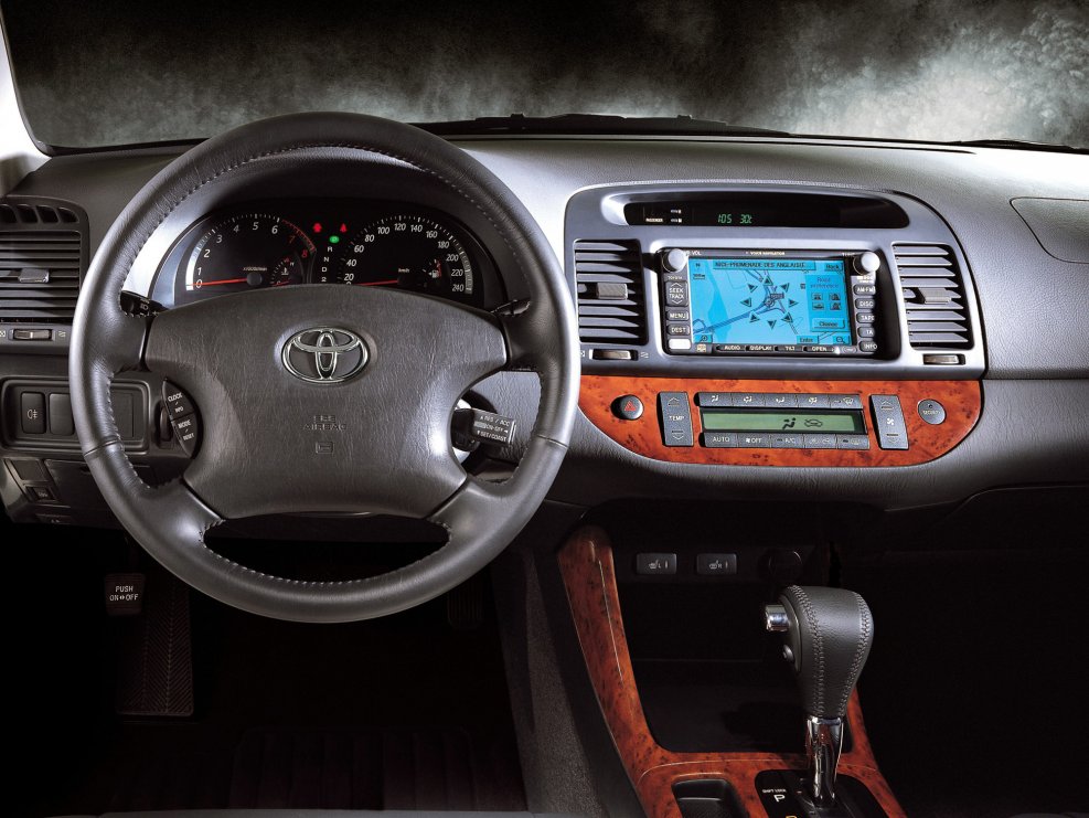 Toyota Camry xv30 салон