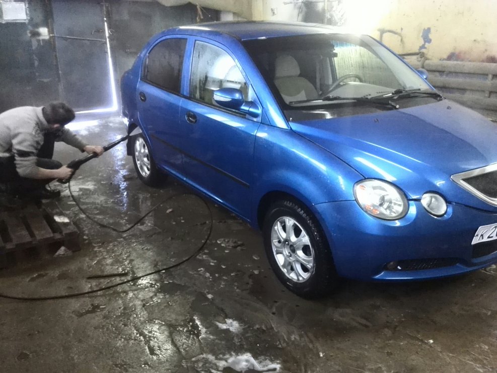 Автомобиль Chery Jaggi задняя часть