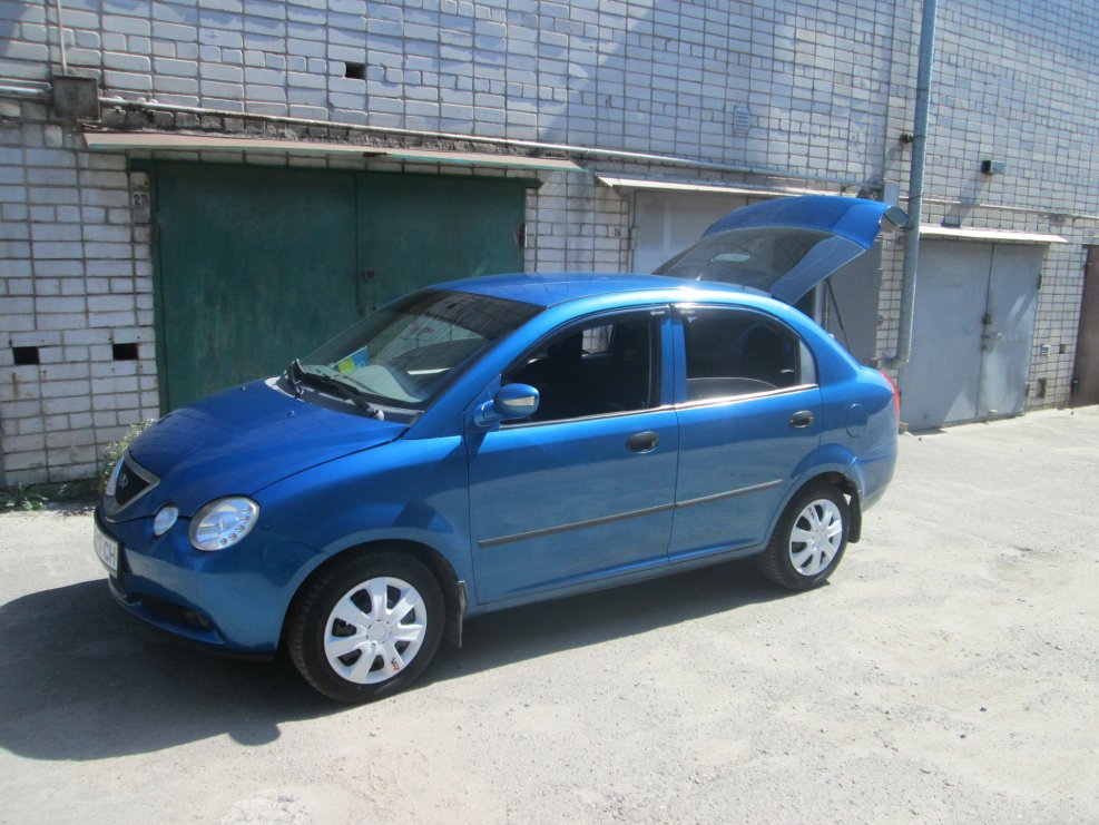 Машина Chery Jaggi