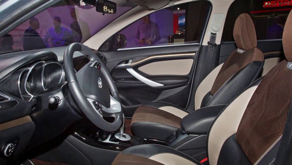 Lada Vesta салон