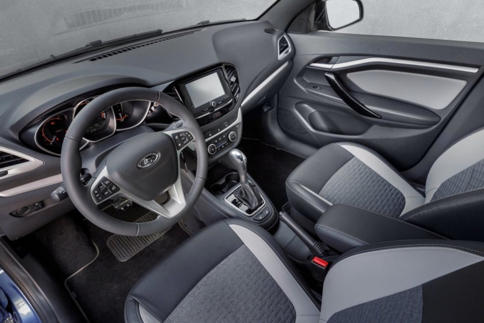 Lada Vesta салон