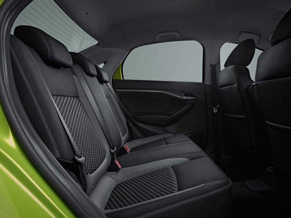 Lada Vesta Cross Sport салон