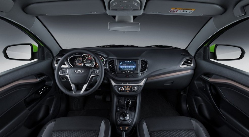 Lada Vesta SW Cross салон