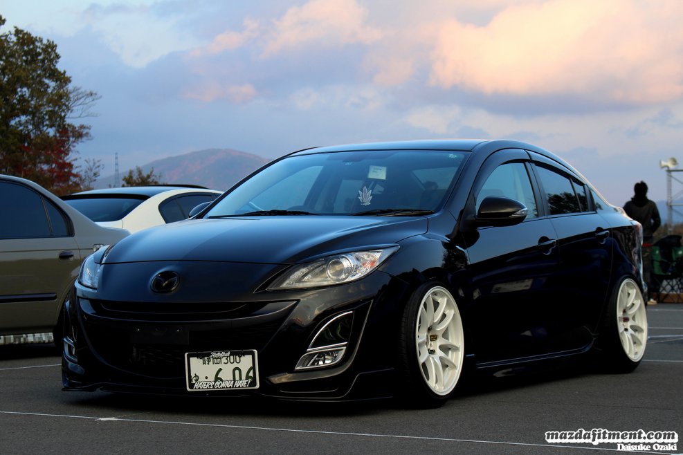 Mazda 3 BL стенс