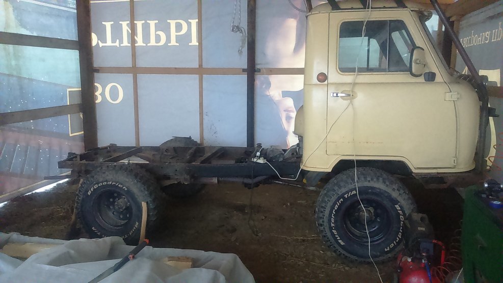 УАЗ 3303 без кузова
