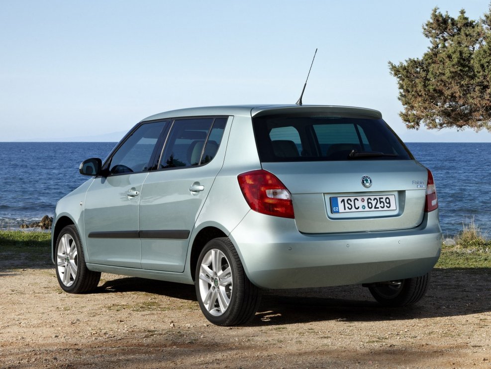 Škoda Fabia хэтчбек
