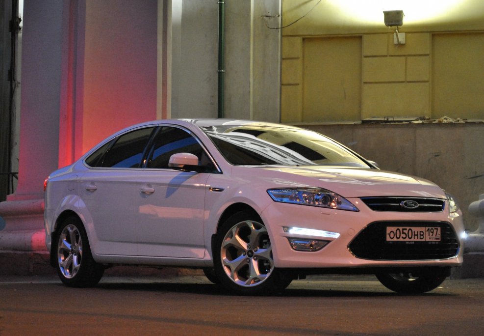 Ford Focus 3 хэтчбек RS
