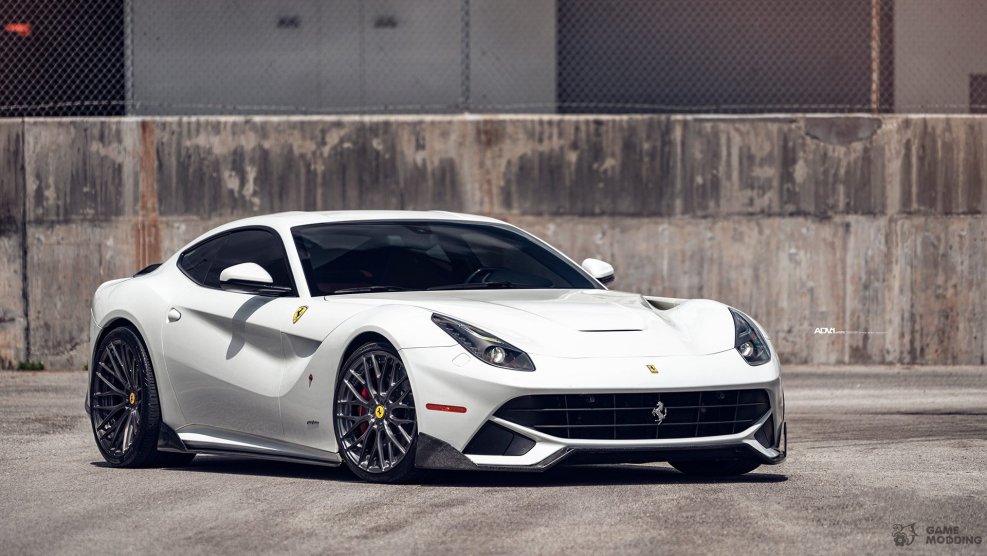 Ferrari ф12 Берлинетта