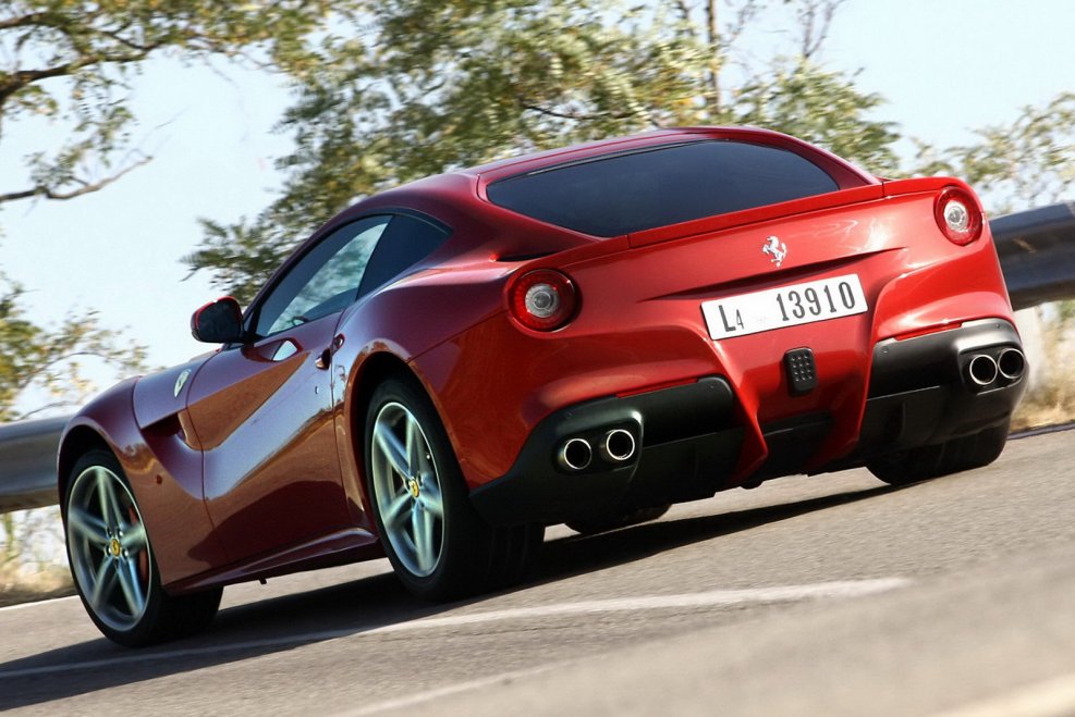 Ferrari f12 Berlinetta Spider