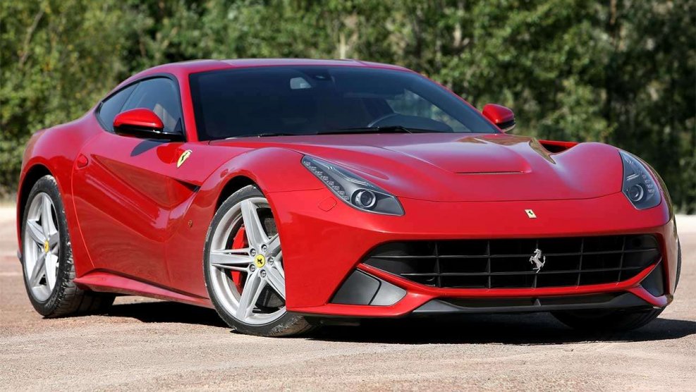 Ferrari f12 Berlinetta серая